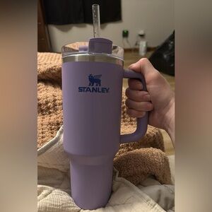 Orchid 40oz Stanley tumblr H2.0 Flowstate Quencher